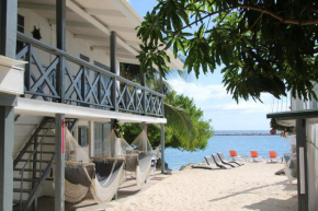  Coral Reef Beach  Саванета